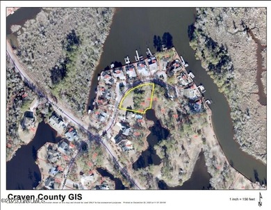 Build your dream home on this .6-acre residential lot located on on New Bern Golf and Country Club in North Carolina - for sale on GolfHomes.com, golf home, golf lot