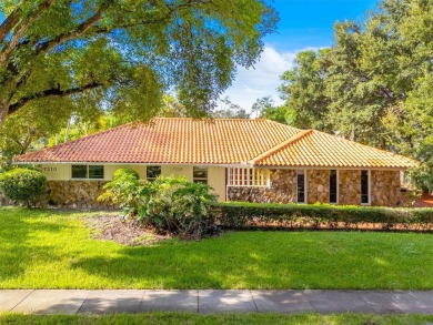 Welcome to the upscale golf-course community of Loch Lomond, one on Don Shulas Golf Course and Club in Florida - for sale on GolfHomes.com, golf home, golf lot