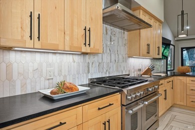 Exquisite luxury condo in the gated community of Creekside at on  in California - for sale on GolfHomes.com, golf home, golf lot