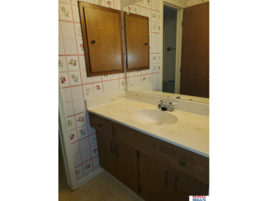 Kim Gehrman, M: , kim,   - Enjoy maintenance-free living with on Oak Hills Country Club in Nebraska - for sale on GolfHomes.com, golf home, golf lot