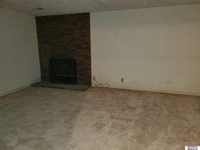 Kim Gehrman, M: , kim,   - Enjoy maintenance-free living with on Oak Hills Country Club in Nebraska - for sale on GolfHomes.com, golf home, golf lot