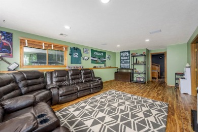 Welcome to 1829 Kendrick Lane - Where Style, Space  Location on Prairie Trails Golf and Country Club in Kansas - for sale on GolfHomes.com, golf home, golf lot