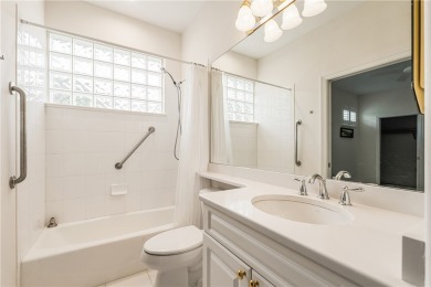 Delightful Oak Harbor Bermudian golf cottage in Vero's premier on Oak Harbor Country Club in Florida - for sale on GolfHomes.com, golf home, golf lot