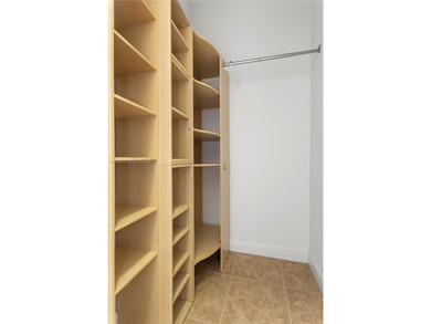 Live the Aventura lifestyle in this elegant 3-bedroom, 3-bath on Turnberry Isle Resort and Club in Florida - for sale on GolfHomes.com, golf home, golf lot