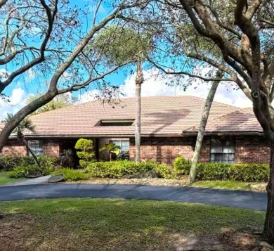 Online Auction Starts January 07, 2025 at 10:00 AM EST.  Offers on Country Club of Coral Springs in Florida - for sale on GolfHomes.com, golf home, golf lot