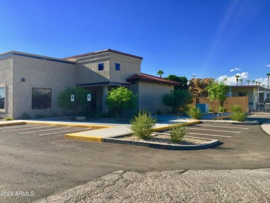 LOCATION, LOCATION, LOCATION...This beauty is as close as you on Fountain of the Sun Country Club in Arizona - for sale on GolfHomes.com, golf home, golf lot