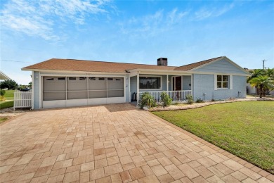 One or more photo(s) has been virtually staged. This 2-bedroom on North Lakes Golf Course in Florida - for sale on GolfHomes.com, golf home, golf lot