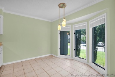 Beautiful 3 bedroom 2.5 bath Townhouse in Gates Four. Great room on Gates Four Golf and Country Club in North Carolina - for sale on GolfHomes.com, golf home, golf lot