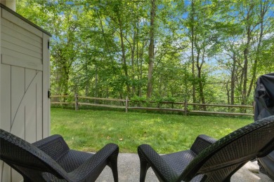 Beautifully Renovated Townhouse in Sought-After Hunters Glen!
 on Centennial Golf Club of NY - Meadows in New York - for sale on GolfHomes.com, golf home, golf lot