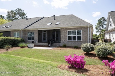 Welcome to this 4 bedroom, 3 full bath Plum Island II townhome on Compass Pointe Golf Course in North Carolina - for sale on GolfHomes.com, golf home, golf lot
