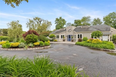 Beautifully Renovated Townhouse in Sought-After Hunters Glen!
 on Centennial Golf Club of NY - Meadows in New York - for sale on GolfHomes.com, golf home, golf lot