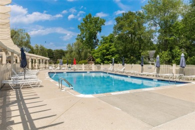 Beautifully Renovated Townhouse in Sought-After Hunters Glen!
 on Centennial Golf Club of NY - Meadows in New York - for sale on GolfHomes.com, golf home, golf lot