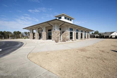 Welcome to this 4 bedroom, 3 full bath Plum Island II townhome on Compass Pointe Golf Course in North Carolina - for sale on GolfHomes.com, golf home, golf lot