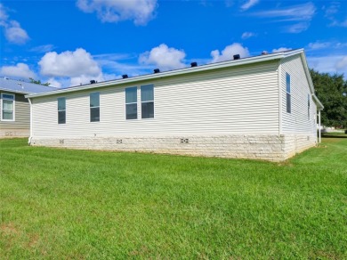Come and see this turn key ready 3/2 by Palm Harbor home (Vegas on Zellwood Station Country Club in Florida - for sale on GolfHomes.com, golf home, golf lot