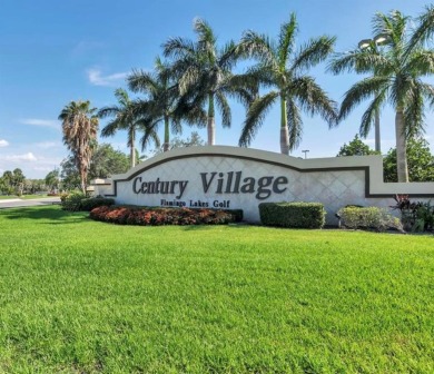 WOW! ** CENTER LAKE CORNER UNIT **( 1,533 sq ft,  shows larger on Flamingo Lakes Country Club in Florida - for sale on GolfHomes.com, golf home, golf lot