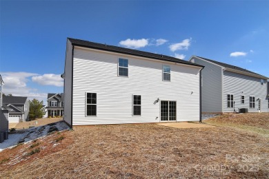 Stunning!  4-bedroom, 2.5-bath home that offers the perfect on Fox Den Country Club in North Carolina - for sale on GolfHomes.com, golf home, golf lot