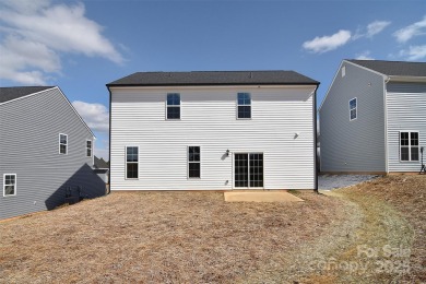 Stunning!  4-bedroom, 2.5-bath home that offers the perfect on Fox Den Country Club in North Carolina - for sale on GolfHomes.com, golf home, golf lot