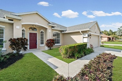 Built in 2004 with sturdy CBS construction, this spacious on  in Florida - for sale on GolfHomes.com, golf home, golf lot
