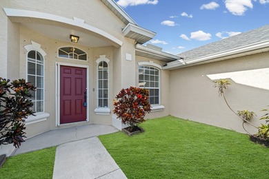 Built in 2004 with sturdy CBS construction, this spacious on  in Florida - for sale on GolfHomes.com, golf home, golf lot