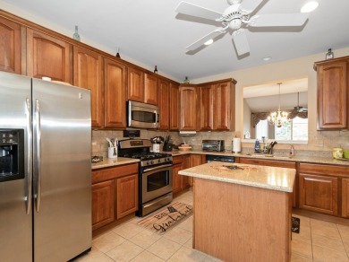 Welcome to your new 2 story home, nestled in the highly on Palos Country Club in Illinois - for sale on GolfHomes.com, golf home, golf lot