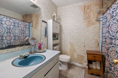Welcome to this inviting 3-bedroom, 2-bathroom home in an on Golf Club At Wescott Plantation in South Carolina - for sale on GolfHomes.com, golf home, golf lot