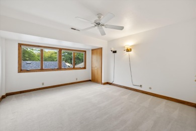 Charming townhouse on the 1st Fairway of Bloomington Country on Bloomington Country Club in Utah - for sale on GolfHomes.com, golf home, golf lot