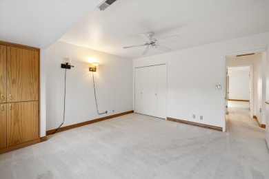 Charming townhouse on the 1st Fairway of Bloomington Country on Bloomington Country Club in Utah - for sale on GolfHomes.com, golf home, golf lot