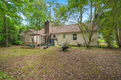 Welcome to this inviting 3-bedroom, 2-bathroom home in an on Golf Club At Wescott Plantation in South Carolina - for sale on GolfHomes.com, golf home, golf lot