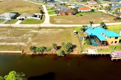 Exclusively presented by Sunland Real Estate: Gulf Access on Burnt Store Golf Club in Florida - for sale on GolfHomes.com, golf home, golf lot