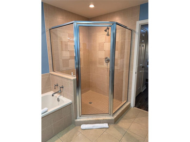 **Active Reunion Club Membership.  Located in the Villa's condo on Reunion Resort Golf Course in Florida - for sale on GolfHomes.com, golf home, golf lot