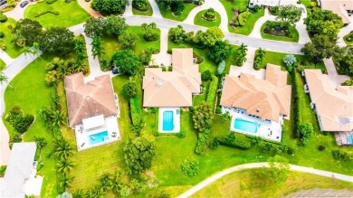 Gracious & charming, this CBS tile roof estate home

enjoys a on Mariner Sands Country Club in Florida - for sale on GolfHomes.com, golf home, golf lot