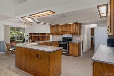 Well-Maintained Golf Course Home - No HOA - Fully Furnished! on Point O Woods Golf Club in Florida - for sale on GolfHomes.com, golf home, golf lot