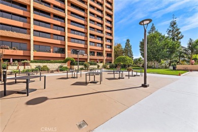 Amazing Value for this *B* model located on the 11th floor of on Leisure Village Par 3 Golf Course in California - for sale on GolfHomes.com, golf home, golf lot