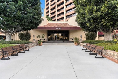 Amazing Value for this *B* model located on the 11th floor of on Leisure Village Par 3 Golf Course in California - for sale on GolfHomes.com, golf home, golf lot