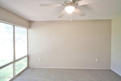 55+ Community - The 19th Hole - Direct Golf View - Owner on Mallards Landing Golf Course in Florida - for sale on GolfHomes.com, golf home, golf lot