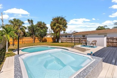 Beautifully renovated home in the heart of the Lake Worth Beach on Lake Worth Municipal Golf Course in Florida - for sale on GolfHomes.com, golf home, golf lot