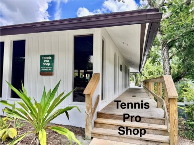 MOTIVATED SELLER! Bring Offers. FULLY FURNISHED END UNIT where on The Meadows Golf and Country Club in Florida - for sale on GolfHomes.com, golf home, golf lot