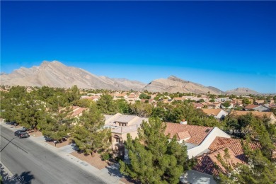 Enter this nicely appointed 1,799 sq. ft. Glenbrook model on Eagle Crest Golf Club in Nevada - for sale on GolfHomes.com, golf home, golf lot