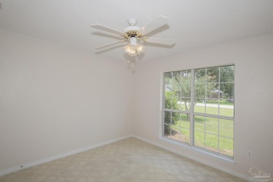 Great home in Stonebrook Village just steps from the clubhouse! on Stonebrook Golf Club in Florida - for sale on GolfHomes.com, golf home, golf lot