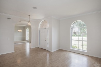 Great home in Stonebrook Village just steps from the clubhouse! on Stonebrook Golf Club in Florida - for sale on GolfHomes.com, golf home, golf lot