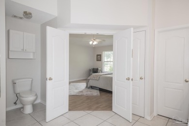 Great home in Stonebrook Village just steps from the clubhouse! on Stonebrook Golf Club in Florida - for sale on GolfHomes.com, golf home, golf lot
