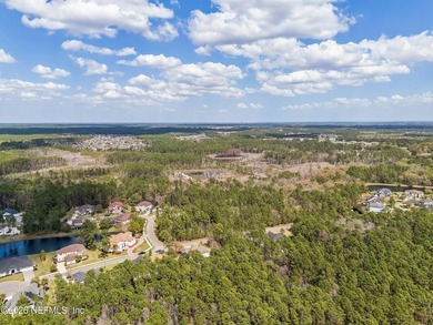 Build your dream home on this prime 3/4 acre lot, perfectly on Eagle Landing Golf Club in Florida - for sale on GolfHomes.com, golf home, golf lot