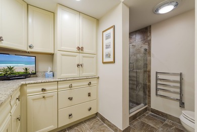 First floor luxury condominium on the golf course of Jonathan's on Jonathans Landing Golf Club in Florida - for sale on GolfHomes.com, golf home, golf lot