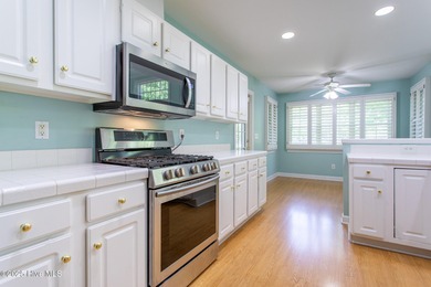 New attractive price adjustment on this charming, 3 bedroom, 2 on Sound Golf Links at Albemarle Plantation in North Carolina - for sale on GolfHomes.com, golf home, golf lot