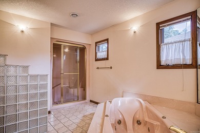 BREATHTAKING Mountain Views! Majestic 2 story home with plenty on DeSoto Golf Course in Arkansas - for sale on GolfHomes.com, golf home, golf lot