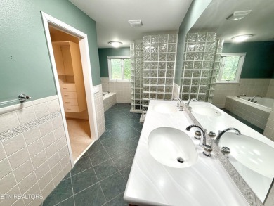 Golf Course Views, Timeless Charm  Room to Grow!

Set on the #2 on Heatherhurst Golf Course in Tennessee - for sale on GolfHomes.com, golf home, golf lot