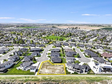 One of the last remaining canyon rim lots in a premier northwest on Blue Lakes Country Club in Idaho - for sale on GolfHomes.com, golf home, golf lot