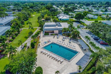 Discover the ultimate Florida lifestyle in this beautiful on The Little Club in Florida - for sale on GolfHomes.com, golf home, golf lot