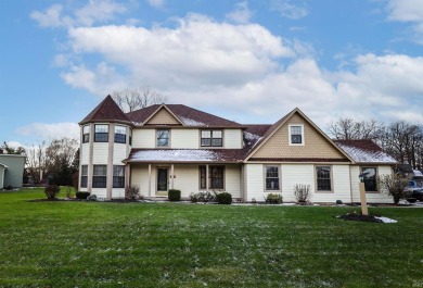 STUNNING CUSTOM HOME CRAFTED BY BOB BUESCHER, IMPECCABLLY on Arlington Park Association in Indiana - for sale on GolfHomes.com, golf home, golf lot