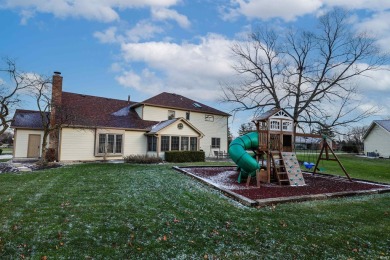 STUNNING CUSTOM HOME CRAFTED BY BOB BUESCHER, IMPECCABLLY on Arlington Park Association in Indiana - for sale on GolfHomes.com, golf home, golf lot